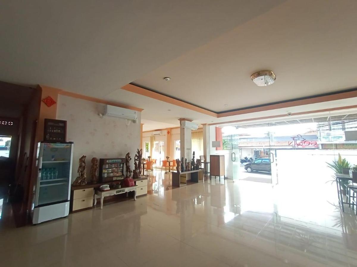 קוטה לומבוק Oyo 90473 Gowin Hotel מראה חיצוני תמונה