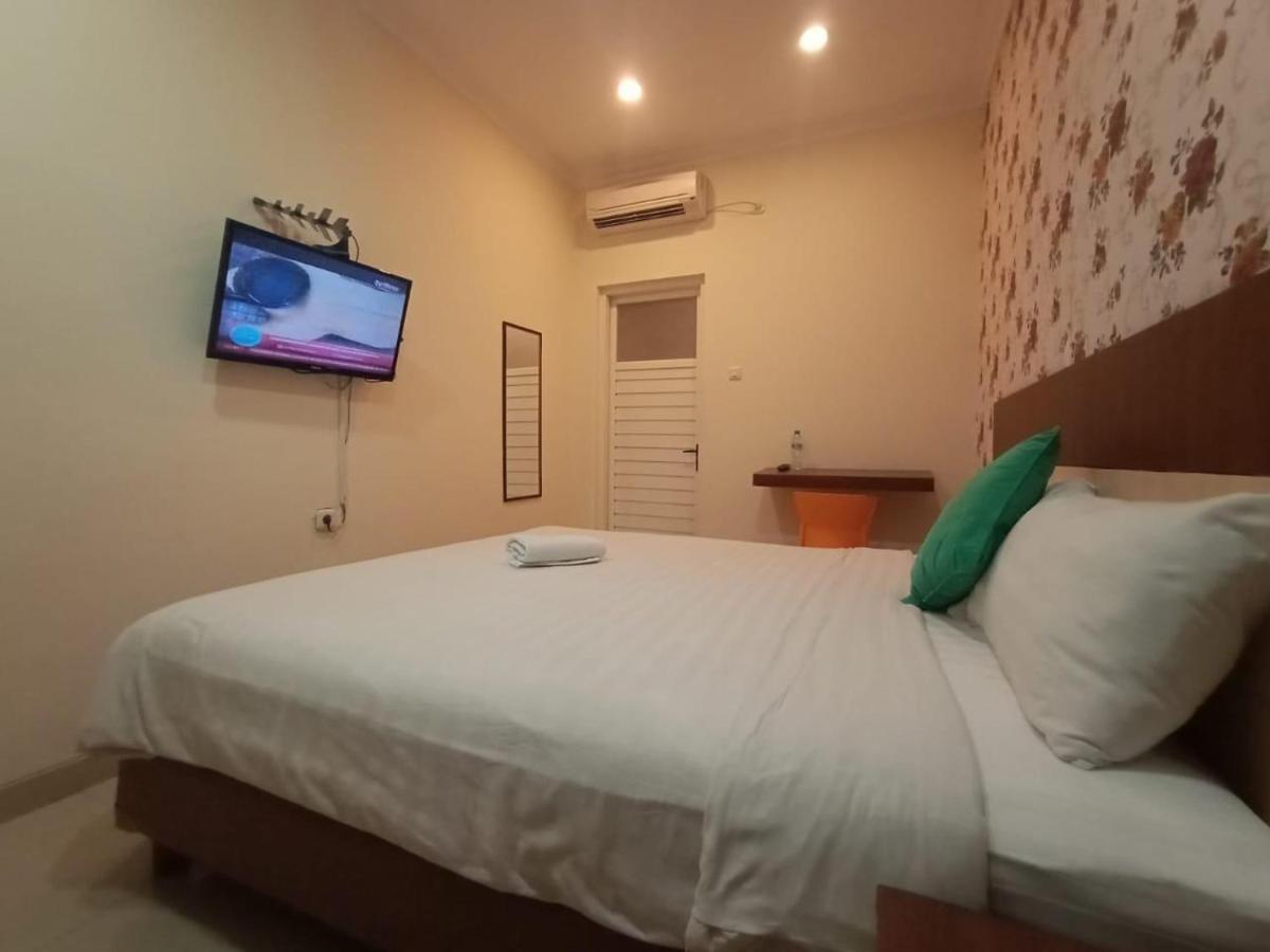 קוטה לומבוק Oyo 90473 Gowin Hotel מראה חיצוני תמונה