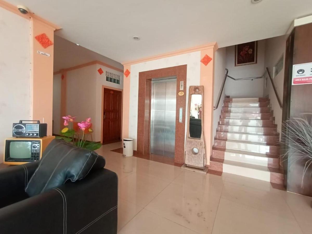 קוטה לומבוק Oyo 90473 Gowin Hotel מראה חיצוני תמונה