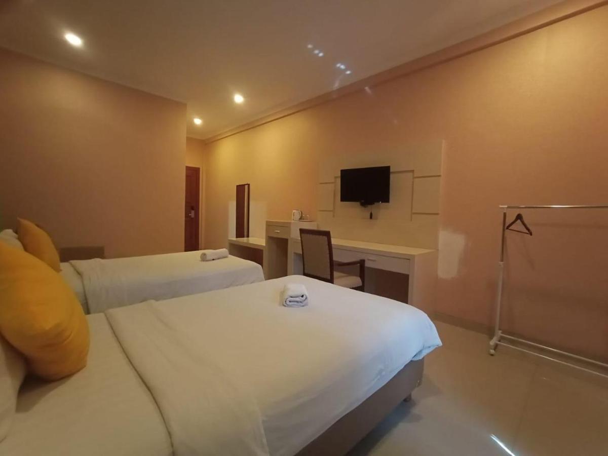 קוטה לומבוק Oyo 90473 Gowin Hotel מראה חיצוני תמונה