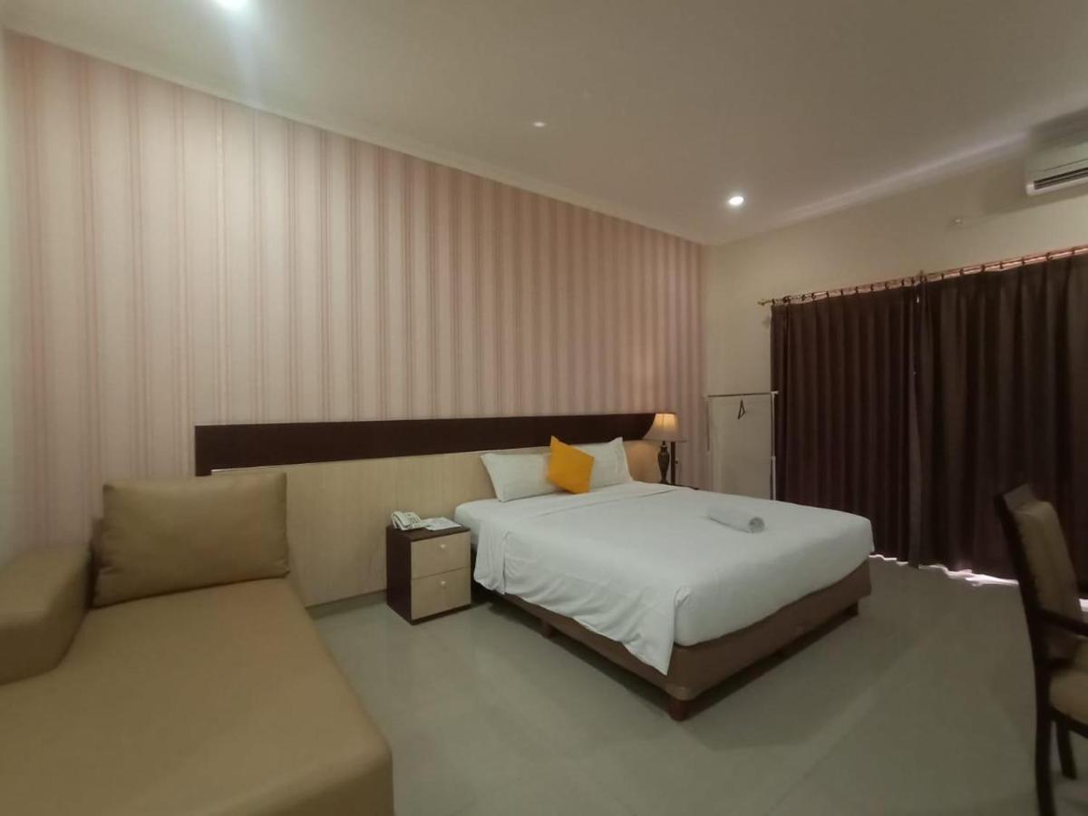 קוטה לומבוק Oyo 90473 Gowin Hotel מראה חיצוני תמונה