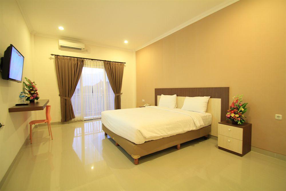 קוטה לומבוק Oyo 90473 Gowin Hotel מראה חיצוני תמונה