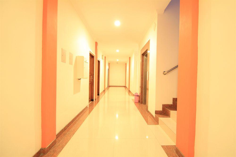 קוטה לומבוק Oyo 90473 Gowin Hotel מראה חיצוני תמונה
