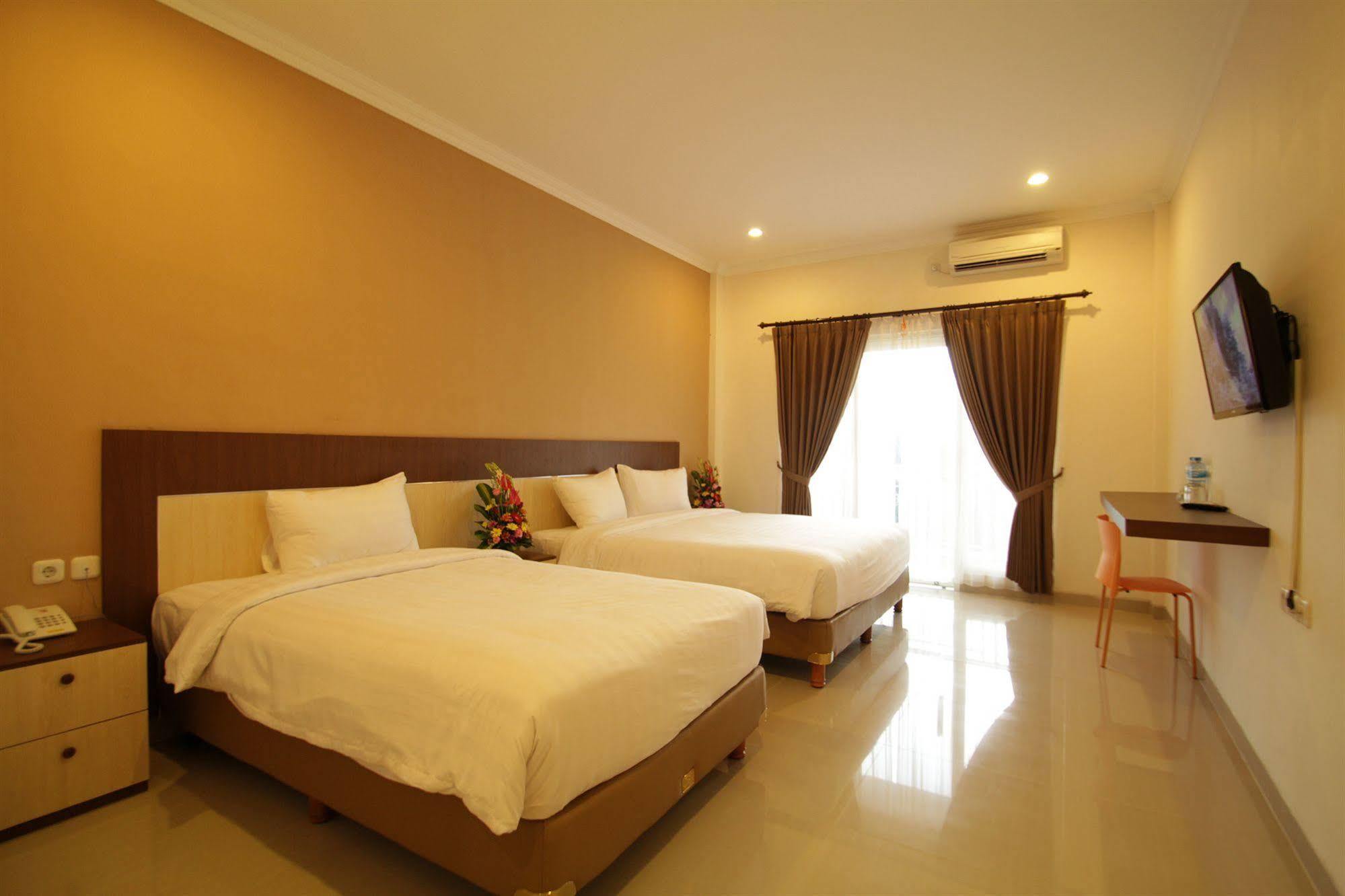 קוטה לומבוק Oyo 90473 Gowin Hotel מראה חיצוני תמונה